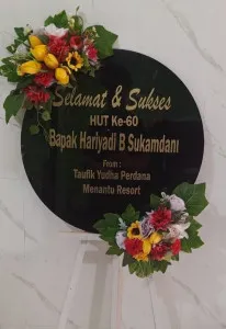 Papan Akrilik Ucapan Ulang Tahun Tual
